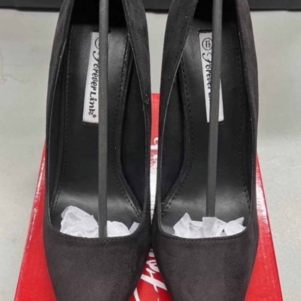 Forever Link Women's Black Heels